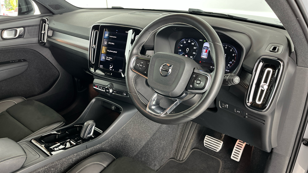 Volvo XC40 R-design, T3 LG21ZGC Silver #4