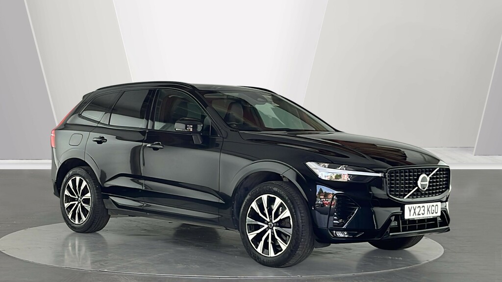 Volvo XC60 Plus, B4 Mild Hybrid, Dark Black