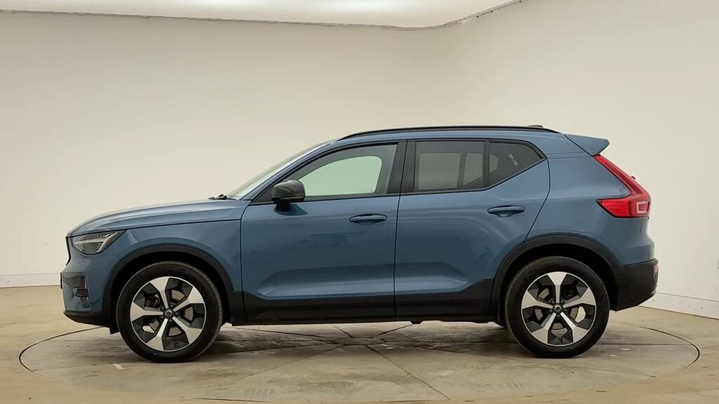 Volvo XC40 Ultimate, B3 Mild Hybrid, Dark CF23VKX Blue #6