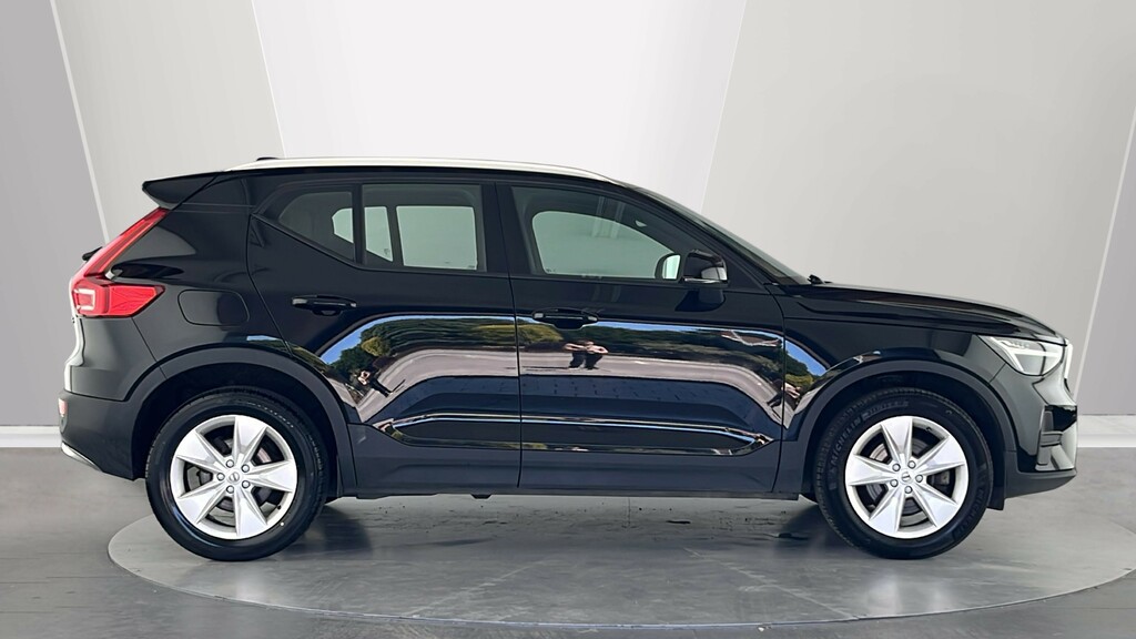Volvo XC40 Core, B3 Mild Hybrid, WD72GWJ Black #3