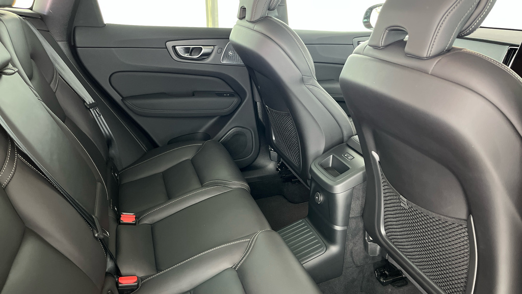 Volvo XC60 Ultra, T8 Awd Plug-in Hybrid, Dar PY25DZE Black #6