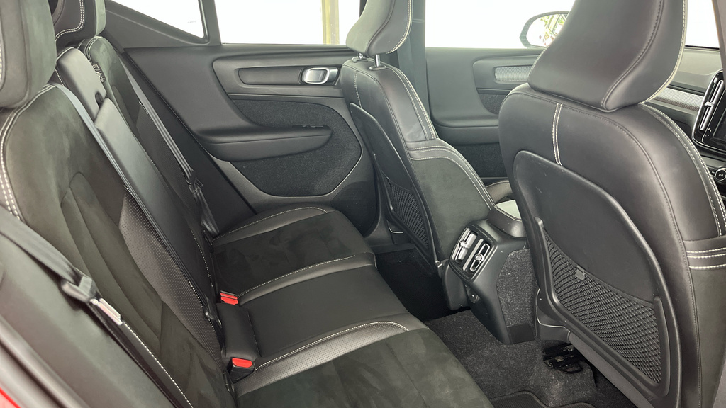 Volvo XC40 T5 Awd R-design CU19MYP Red #6