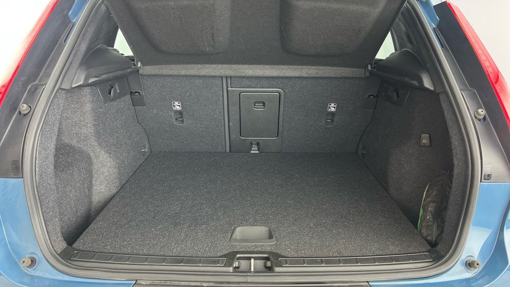 Volvo XC40 Core, B3 Mild Hybrid, Blue #5