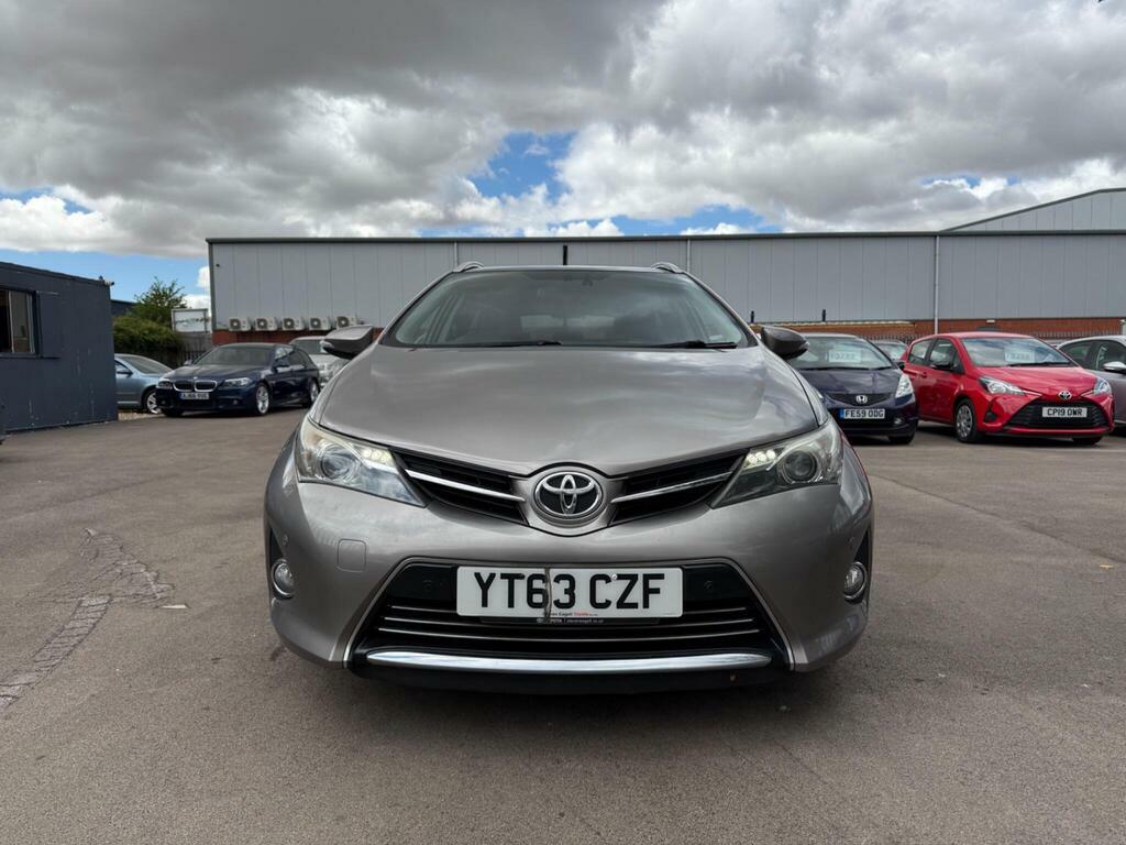 Toyota Auris 1.6 V-matic Excel Touring Sports Multidrive S Euro Brown #2