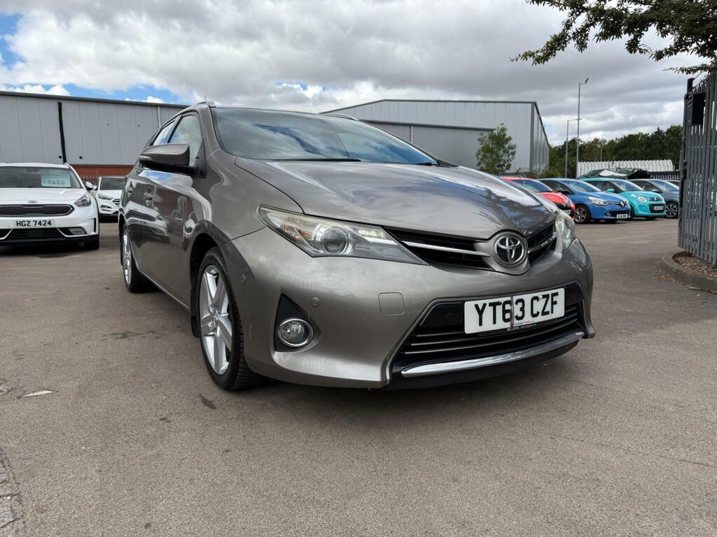 Toyota Auris 1.6 V-matic Excel Touring Sports Multidrive S Euro Brown