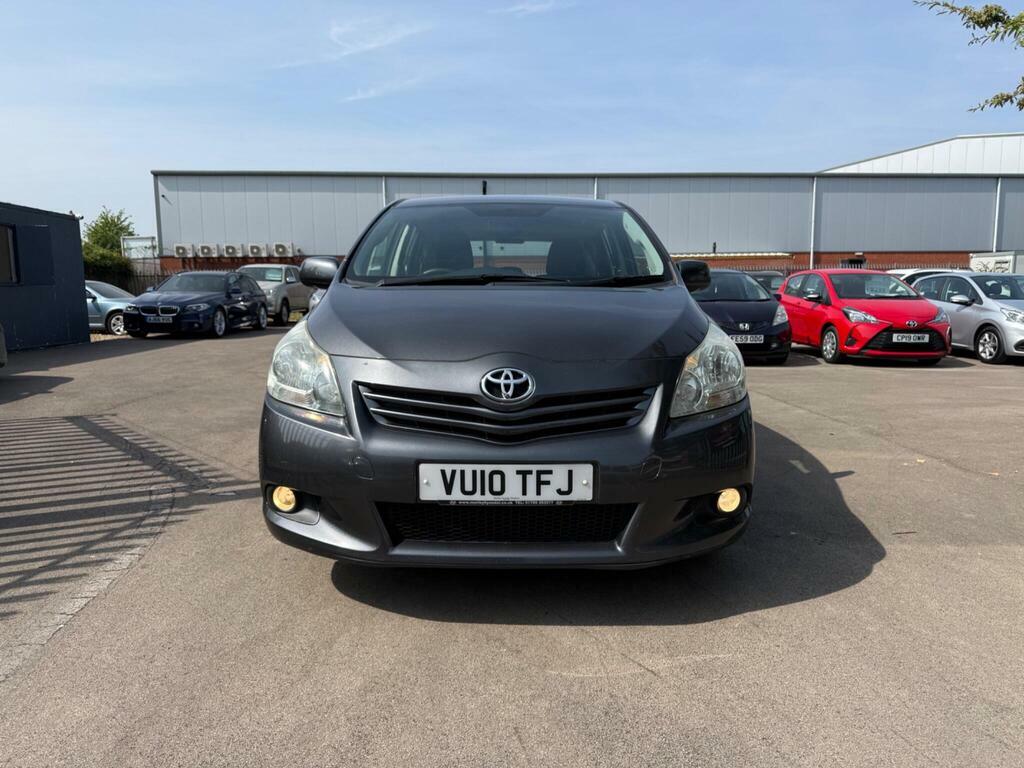 Toyota Verso 1.6 V-matic Tr Euro 4 Grey #2