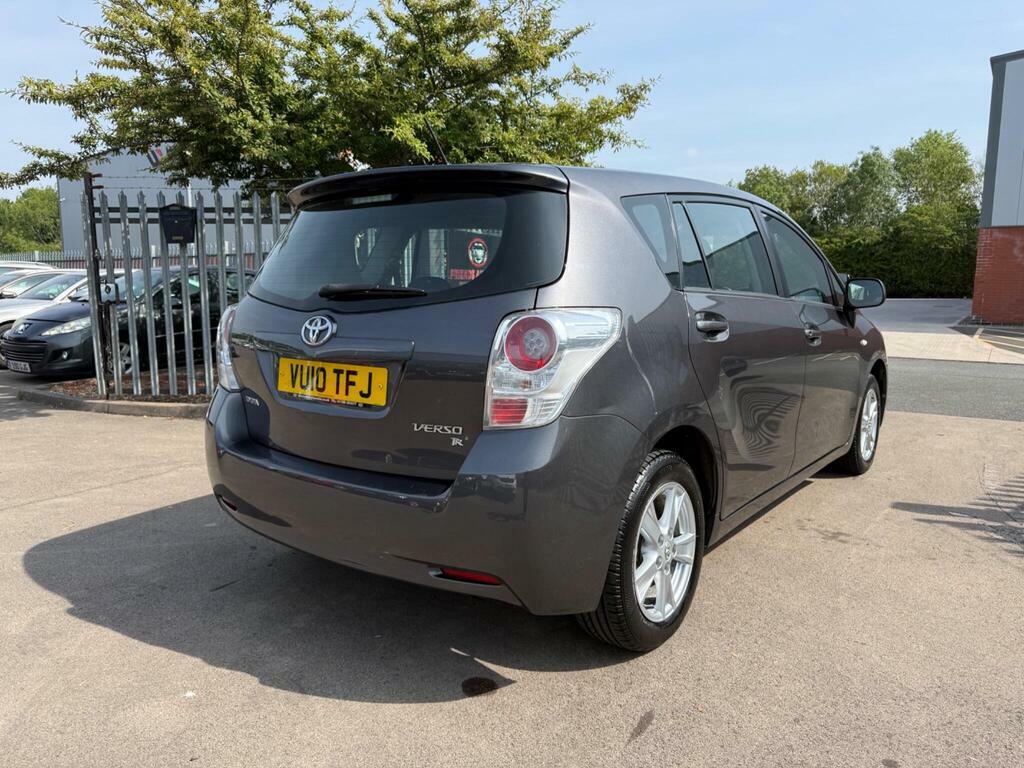 Toyota Verso 1.6 V-matic Tr Euro 4 Grey #4