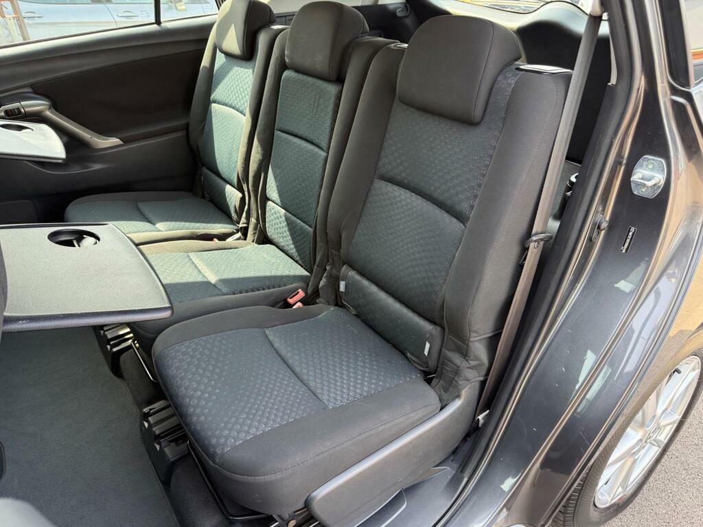 Toyota Verso  Silver #22