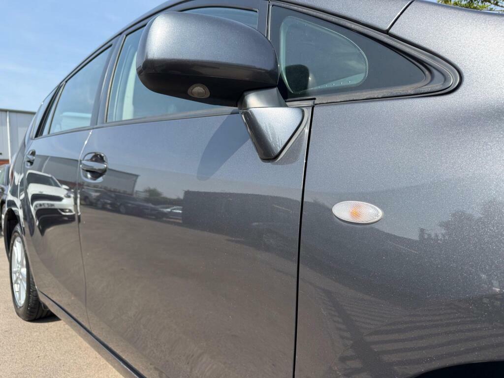 Toyota Verso  Silver #58