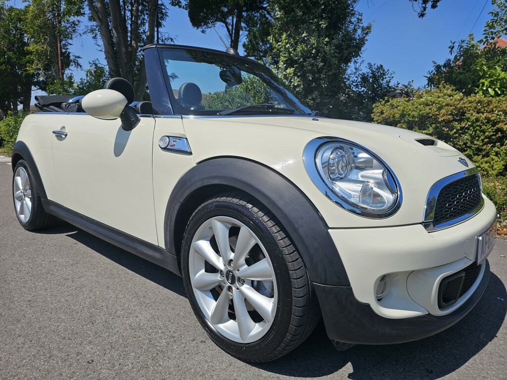 Mini Convertible 1.6 Cooper S Convertible 2013 White #3