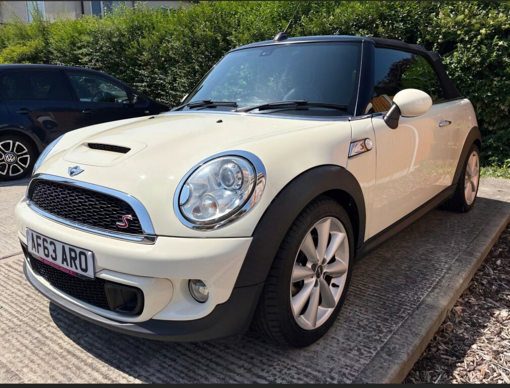 Mini Convertible 1.6 Cooper S Convertible 2013 White