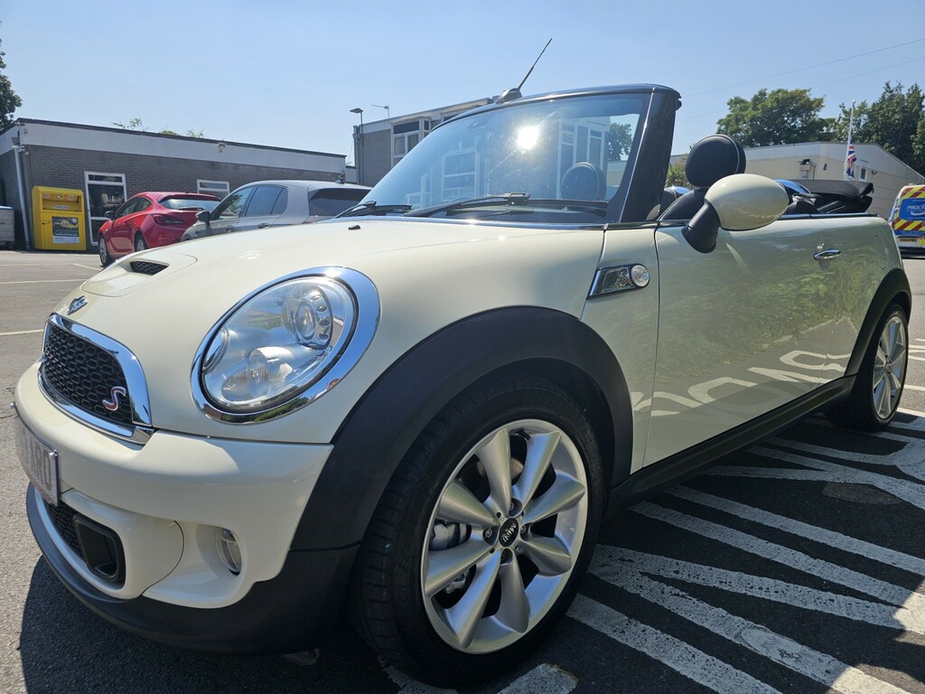 Mini Convertible 1.6 Cooper S Convertible 2013 White #5
