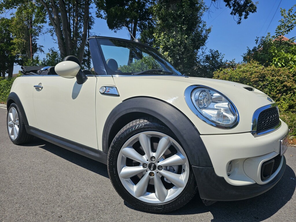 Mini Convertible 1.6 Cooper S Convertible 2013 White #2