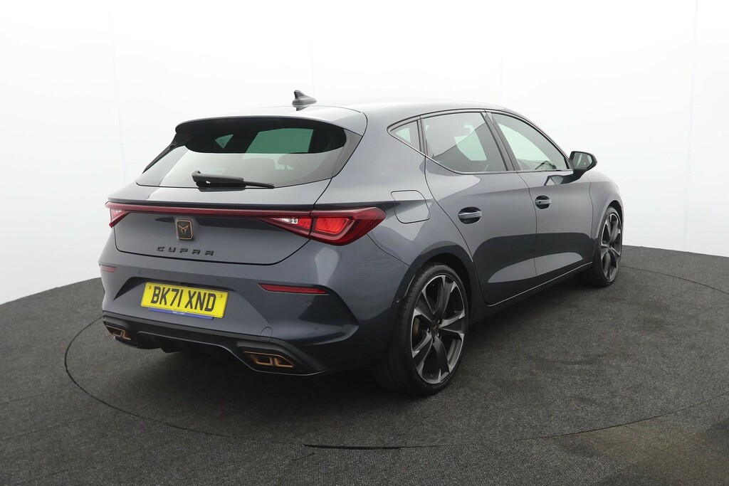 Cupra Leon 1.4 Ehybrid Vz2 Dsg Plug In Hybrid Grey #3