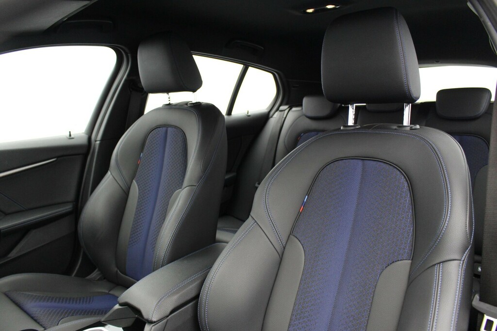 BMW 1 Series 118I 136 M Sport HF23GFJ Blue #6