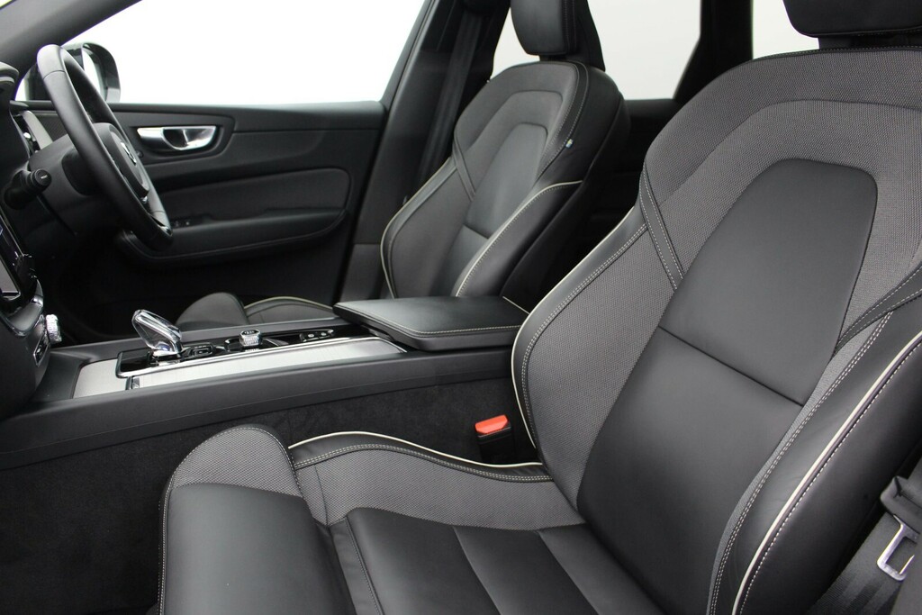 Volvo XC60 2.0 T6 350 Rc Phev Plus Black Ed Awd DL24AMV Black #6