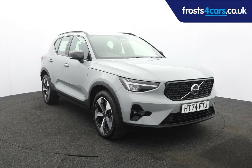 Volvo XC40 2.0 B4p Mild Hybrid Plus Dark Grey