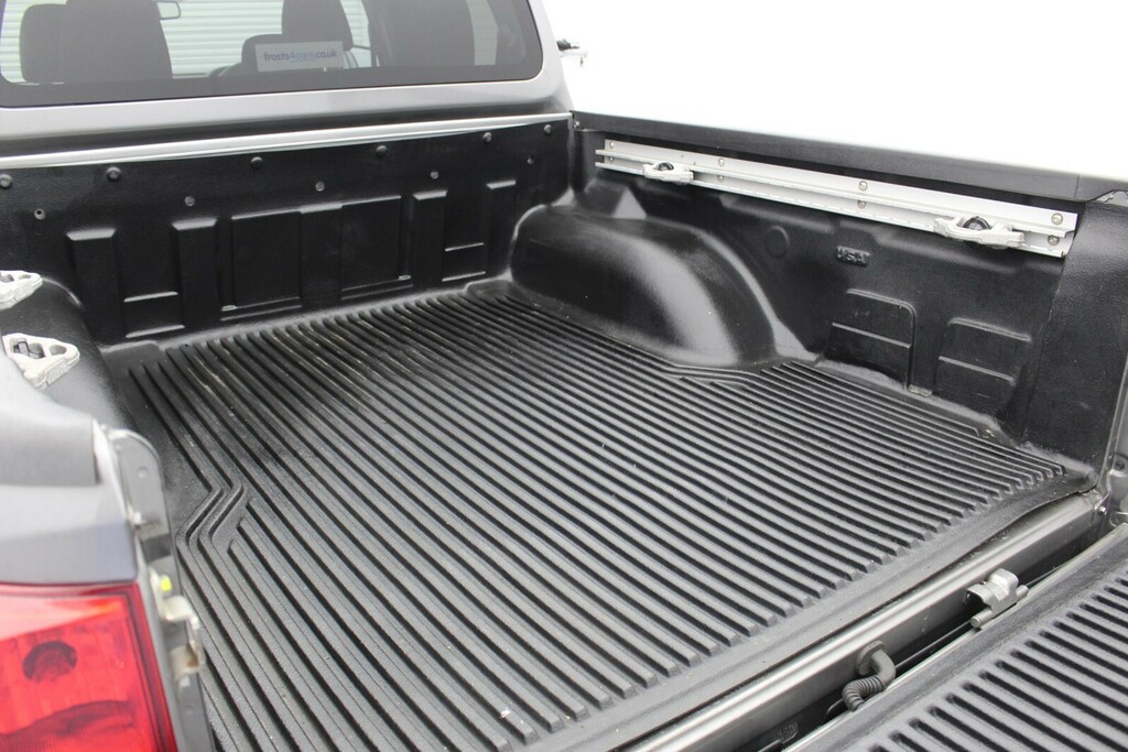 Nissan Navara Double Cab 2.3 Dci Tekna Pickup 4Wd Euro 6 Grey #6