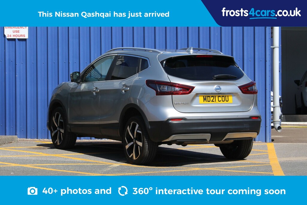 Nissan Qashqai 1.3 Dig-t N-motion MD21COU Silver #2