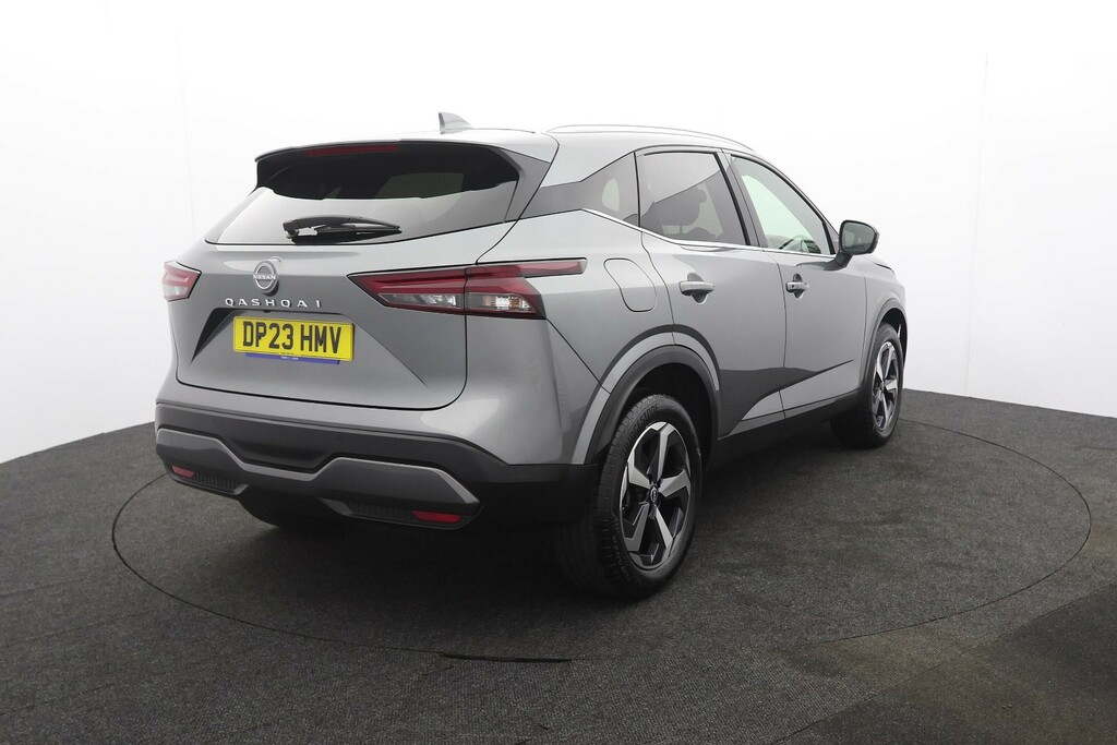Nissan Qashqai 1.3 Dig-t Hybrid N-connecta Panoramic Roof DP23HMV Grey #3