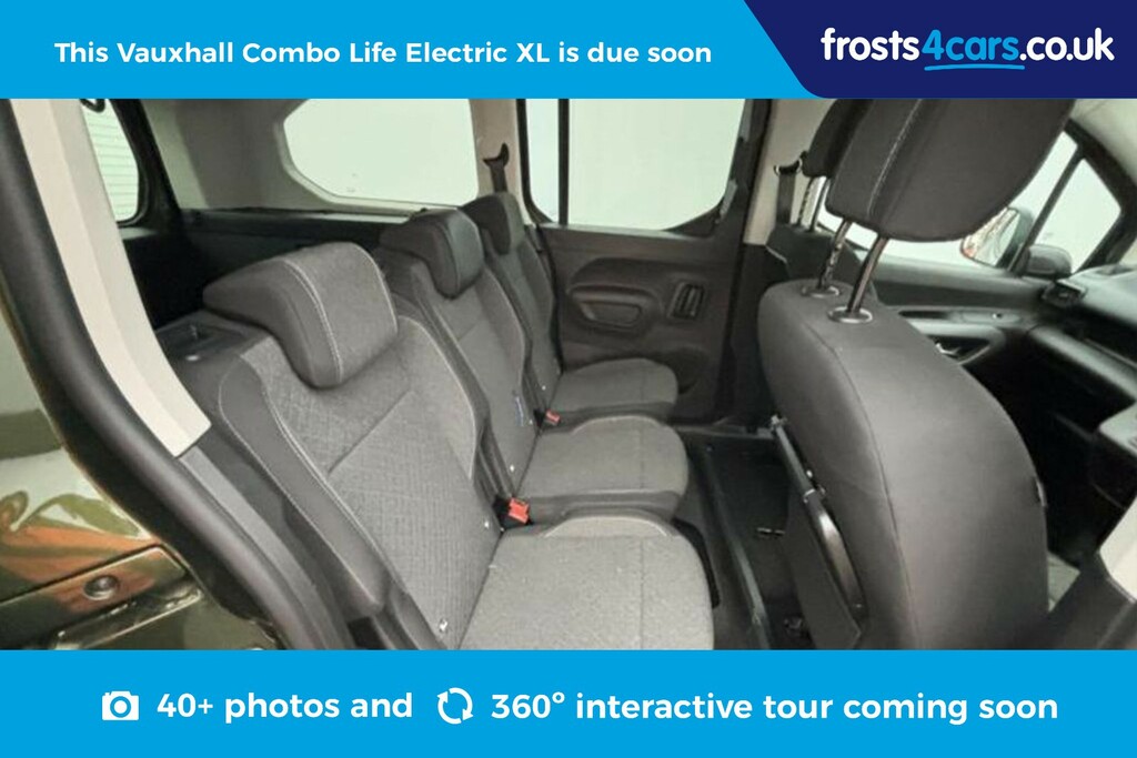 Vauxhall Combo-e Life 100Kw Ultimate XL 52Kwh 11 Green #4