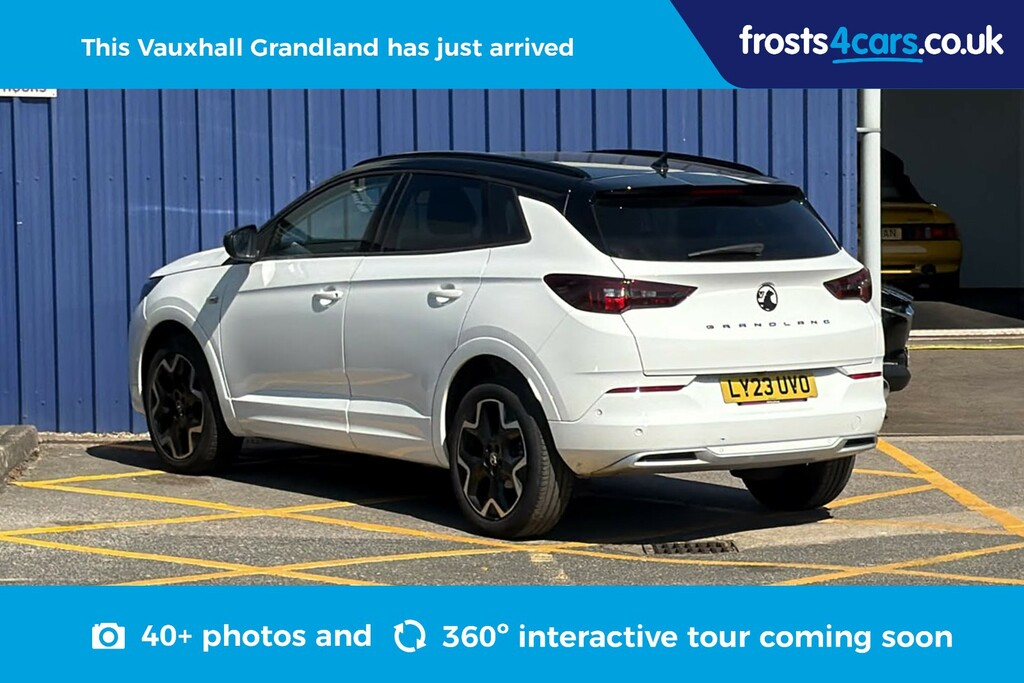 Vauxhall Grandland 1.2 Turbo Ultimate LY23UVO White #2