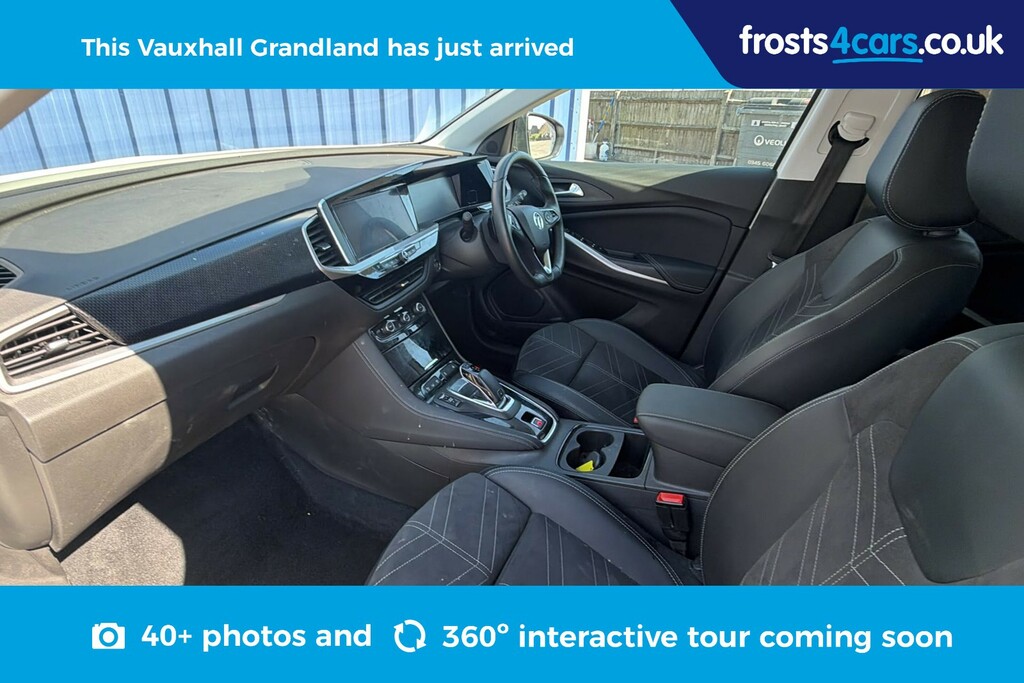 Vauxhall Grandland 1.2 Turbo Ultimate LY23UVO White #3