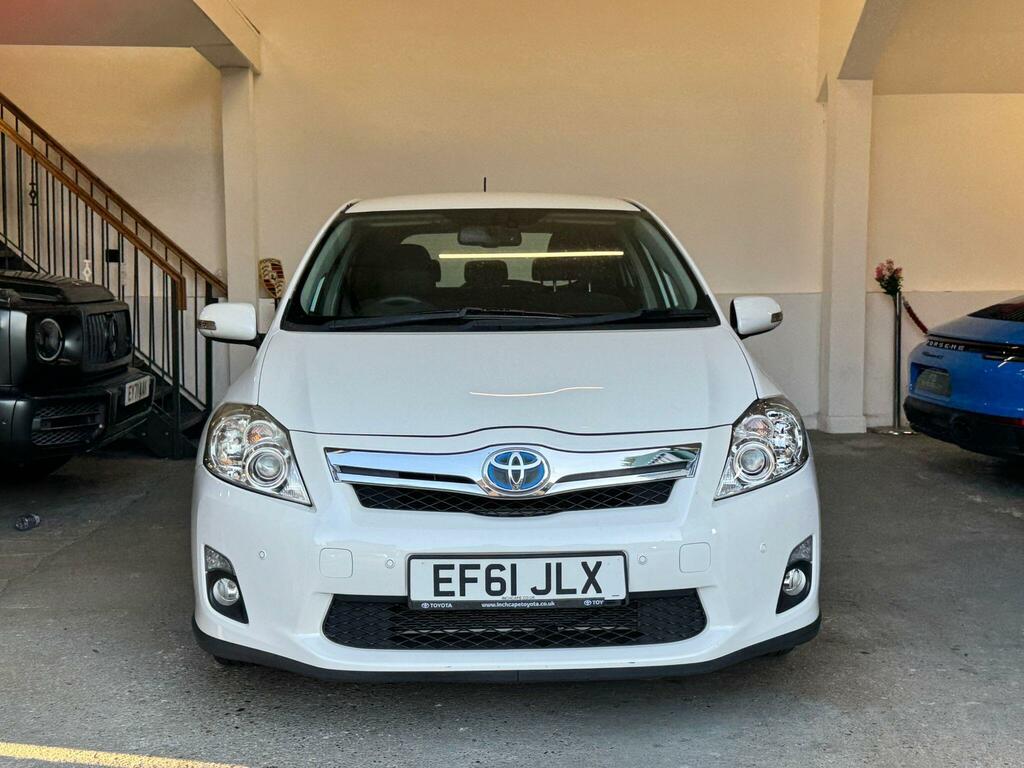 Toyota Auris 1.8 Vvt-h T Spirit Cvt Euro 5 Ss White #2