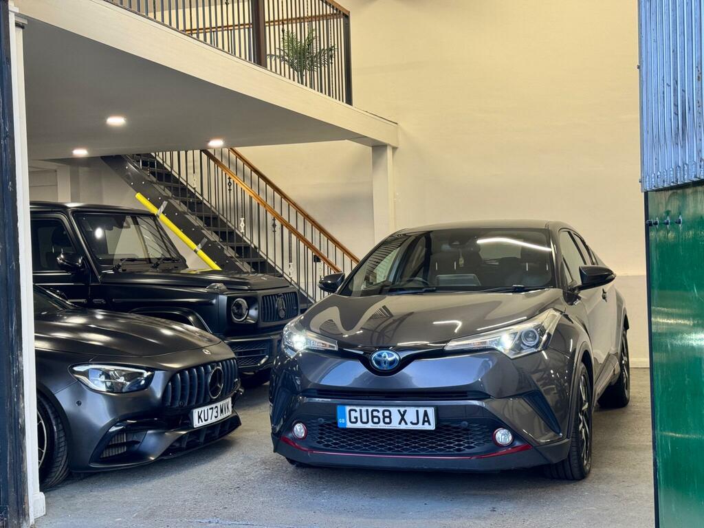 Toyota C-Hr 1.8 Vvt-h Design Cvt Euro 6 Ss Grey
