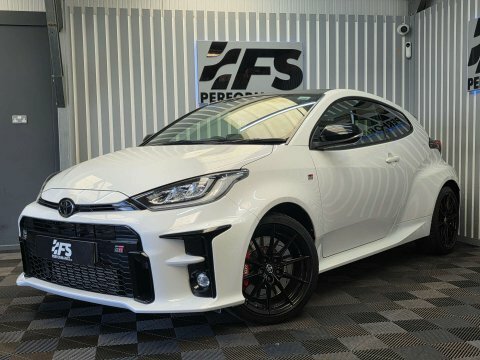 Toyota Yaris 2021 21 1.6T  White #3