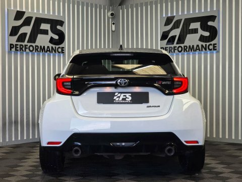 Toyota Yaris 2021 21 1.6T  White #5