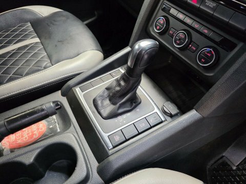 Volkswagen Amarok 3.0 Tdi V6 Aventura Double Cab Pickup A Blue #33