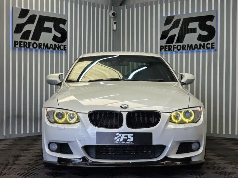 BMW 3 Series 2012 12 3.0 White #2