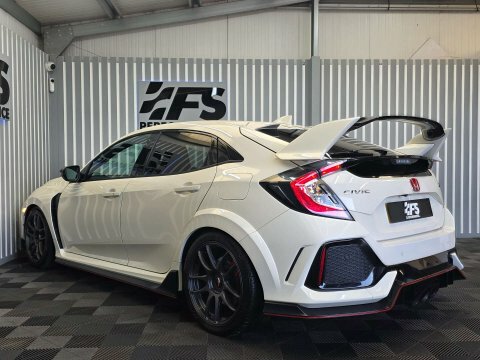 Honda Civic 2017 17 2.0 White #4
