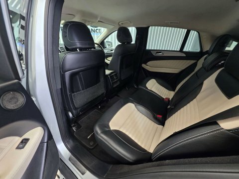 Mercedes-Benz GLE Coupe Suv Black #24