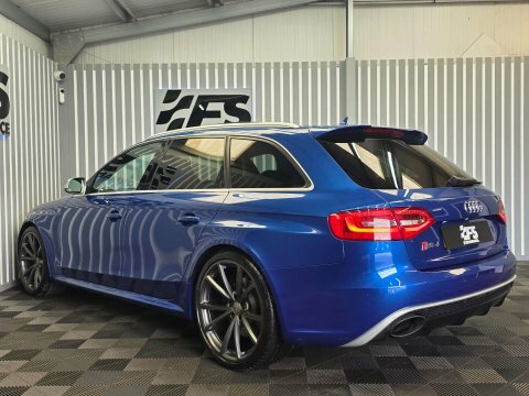 Audi RS4 2015 15 4.2 Blue #4