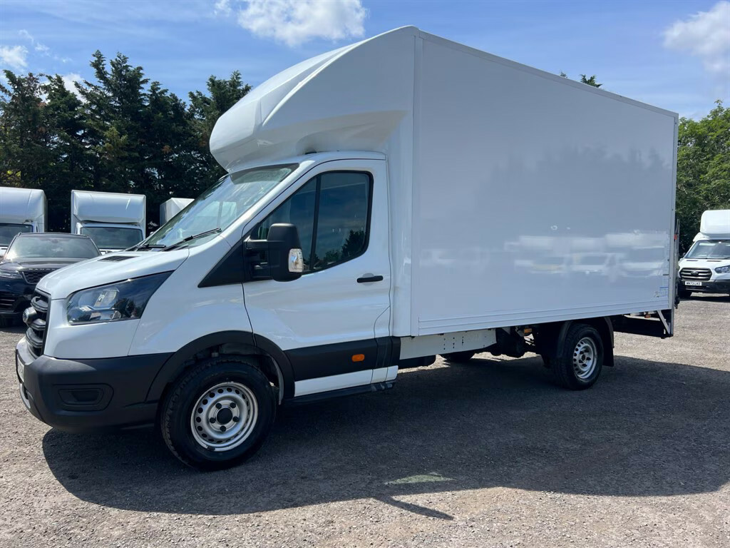 Ford Transit Custom 350 Leader Luton Ecoblue Luton Van WP23FXW White #2