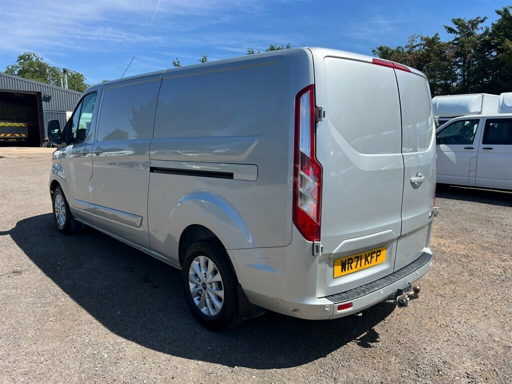 Ford Transit Custom 2.0 Ecoblue 130Ps Low Roof Limited Van Panel WR71KFP Silver #4