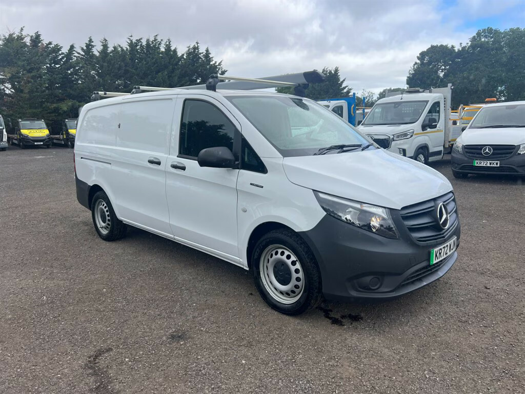 Mercedes-Benz eVito 85Kw 66Kwh Progressive Van Panel Van White #4