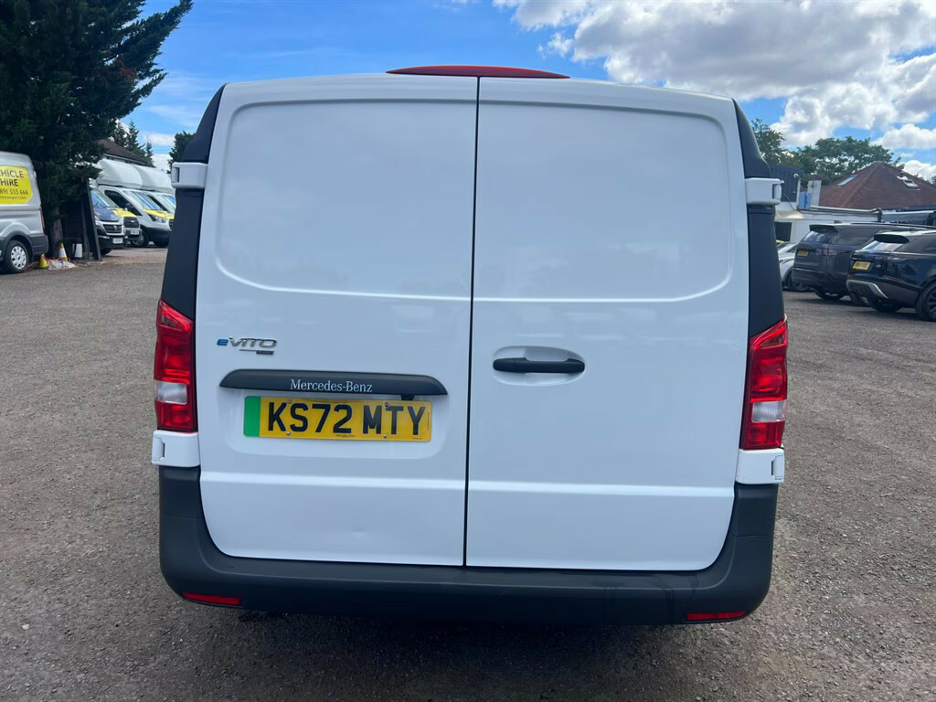 Mercedes-Benz eVito 116 E 66Kwh Premium Fwd L2 6Dr Lwb Silver #13
