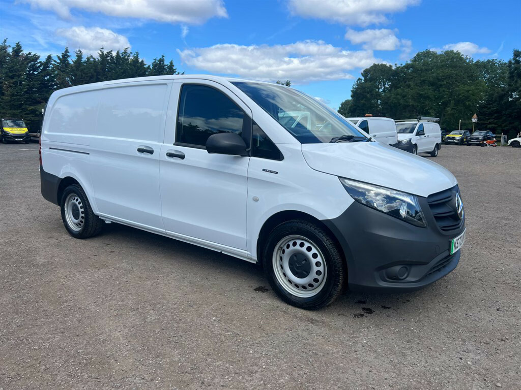 Mercedes-Benz eVito 85Kw 66Kwh Progressive Van Panel Van White
