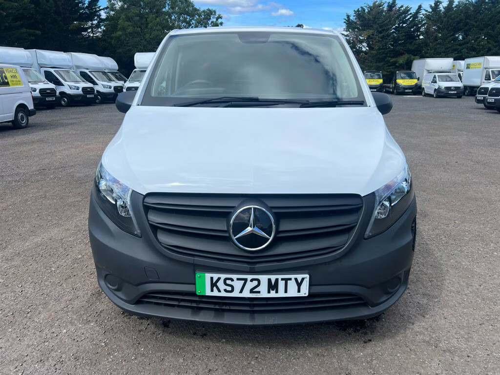 Mercedes-Benz eVito 116 E 66Kwh Premium Fwd L2 6Dr Lwb Silver #12