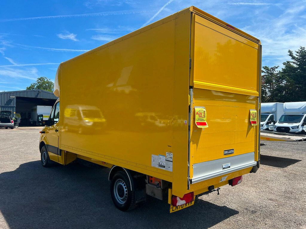 Mercedes-Benz Sprinter 3.5T Progressive Chassis Cab Chassis Cab Ma Yellow #4