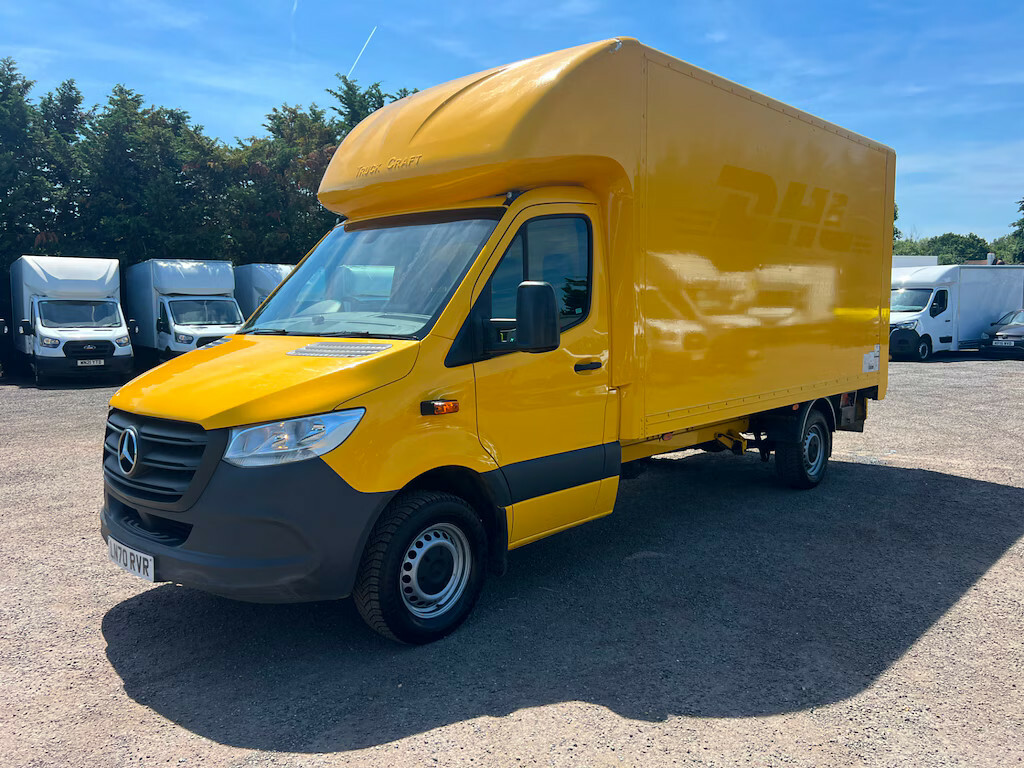 Mercedes-Benz Sprinter 3.5T Progressive Chassis Cab Chassis Cab Ma Yellow #3