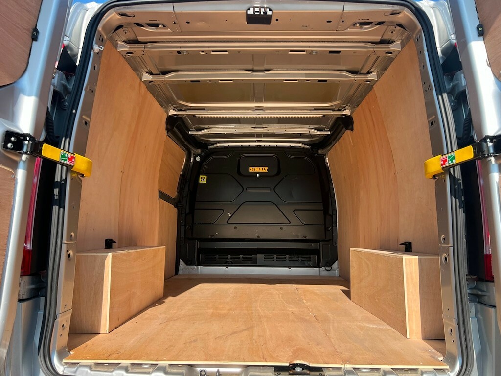 Ford Transit Custom 300 Limited P V Ecoblue L2 Panel Van LD23RWL Silver #6