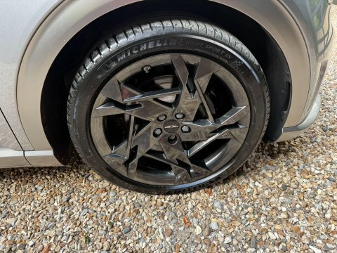 Genesis GV60 77.4Kwh Premium #12