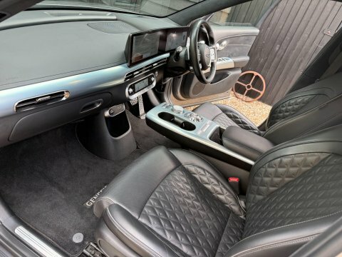 Genesis GV60 77.4Kwh Premium #36