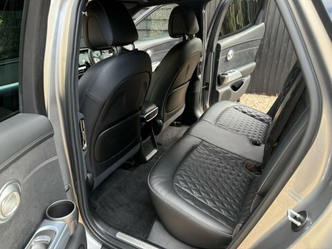 Genesis GV60 77.4Kwh Premium #32