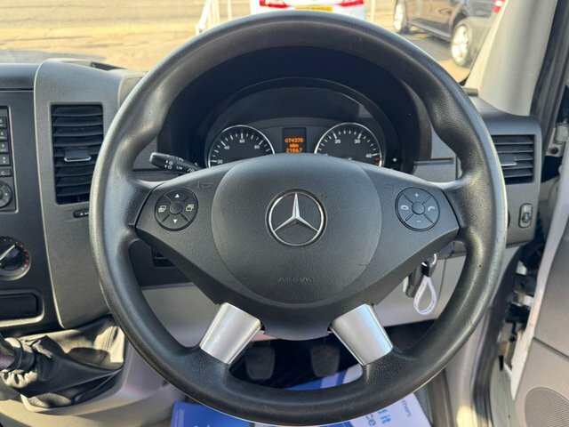 Mercedes-Benz Sprinter 313 Cdi Chassis Cab White #3