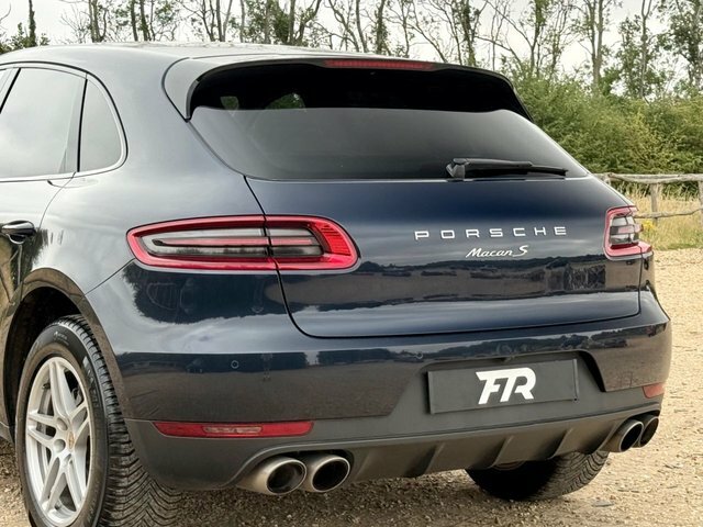 Porsche Macan S Grey #24